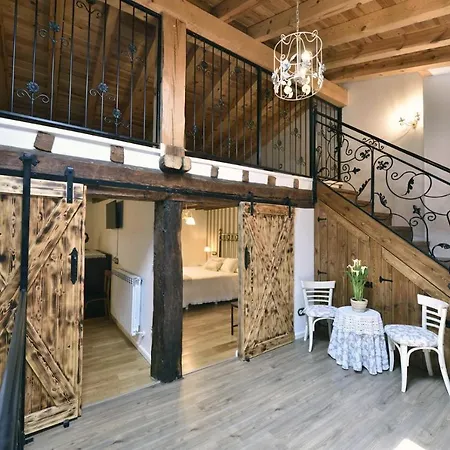 El Rotejar Tatil Evi