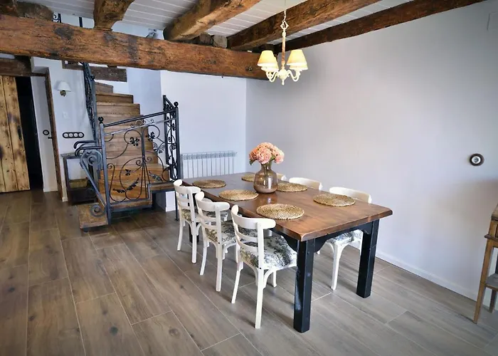 Dom wakacyjny El Rotejar El Royo