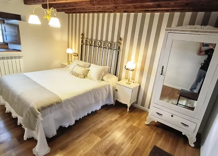 Dom wakacyjny El Rotejar El Royo